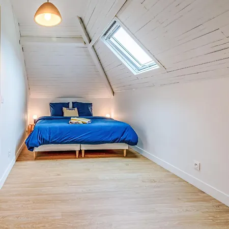 By Interhome Ferienhaus