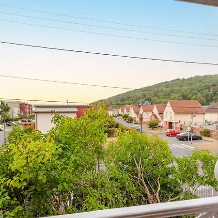 By Interhome Ferienhaus *